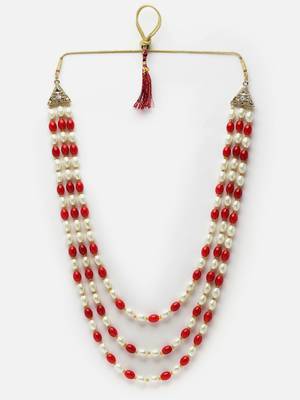Red necklaces 2