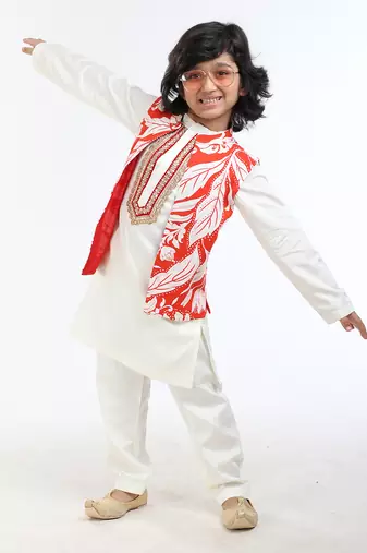 3 Pcs Linen  Kurta Set  With Floral Pure Cotton Full Sleeves Jackat And Pyjama