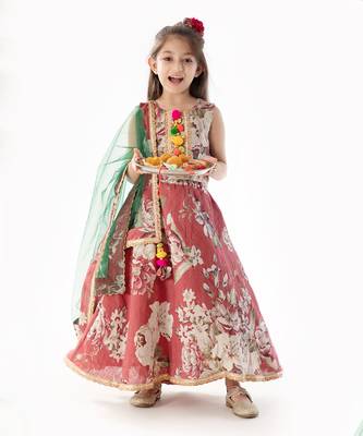 100% Pure Linen Lehenga Set With Heavy Embellised Blouse And Contrast Dupatta   1