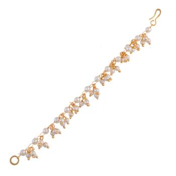 Gold earrings 3