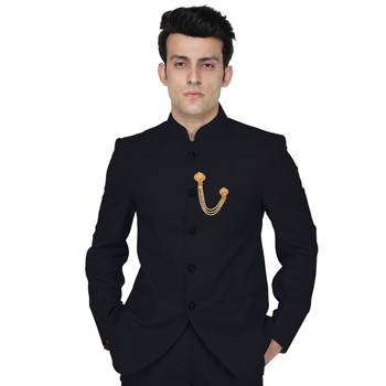 Gold brooch 2