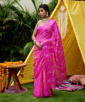 Fuschia Bandhani Saree 1