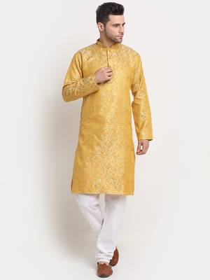 KRAFT INDIA Men Jacquard Woven Design Green Kurta 1