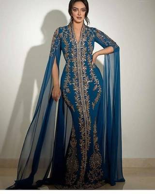 Royal Fashion Wedding Dubai Beaded Kaftan Abaya Party Wear Fish Cut Crystal Fancy Work Caftan Dresses 1