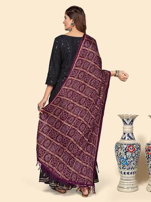 Vbuyz Women'S Art Silk Purple Bandhani Print Dupatta 3