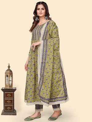 Vbuyz Women'S Print & Gota Patti Straight Cotton Olive Stitched Kurta Pant With Dupatta 5