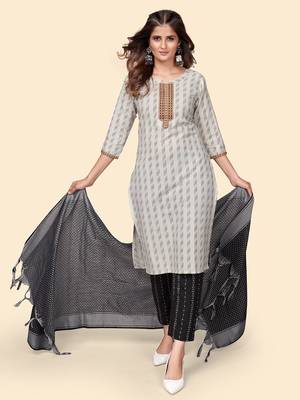 Vbuyz Women'S Printed Straight Cotton Blend White Stitched Kurta Pant With Dupatta 3