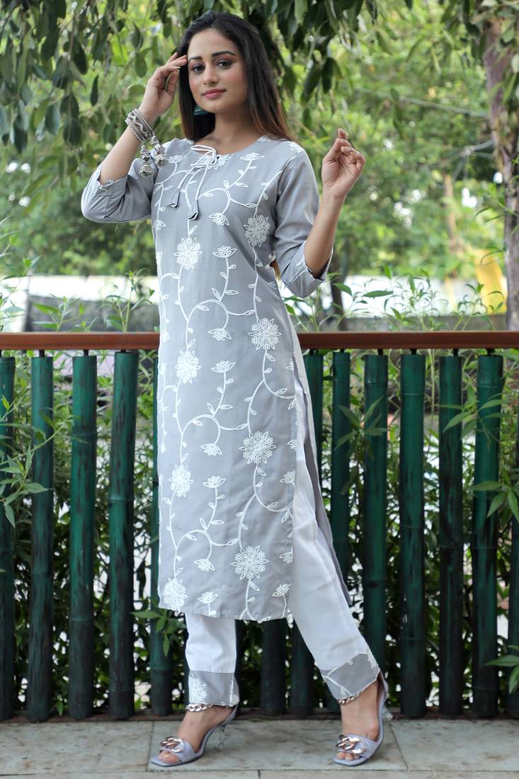 Style Samsara Cotton Blend Embrodery Kurta and Pant set