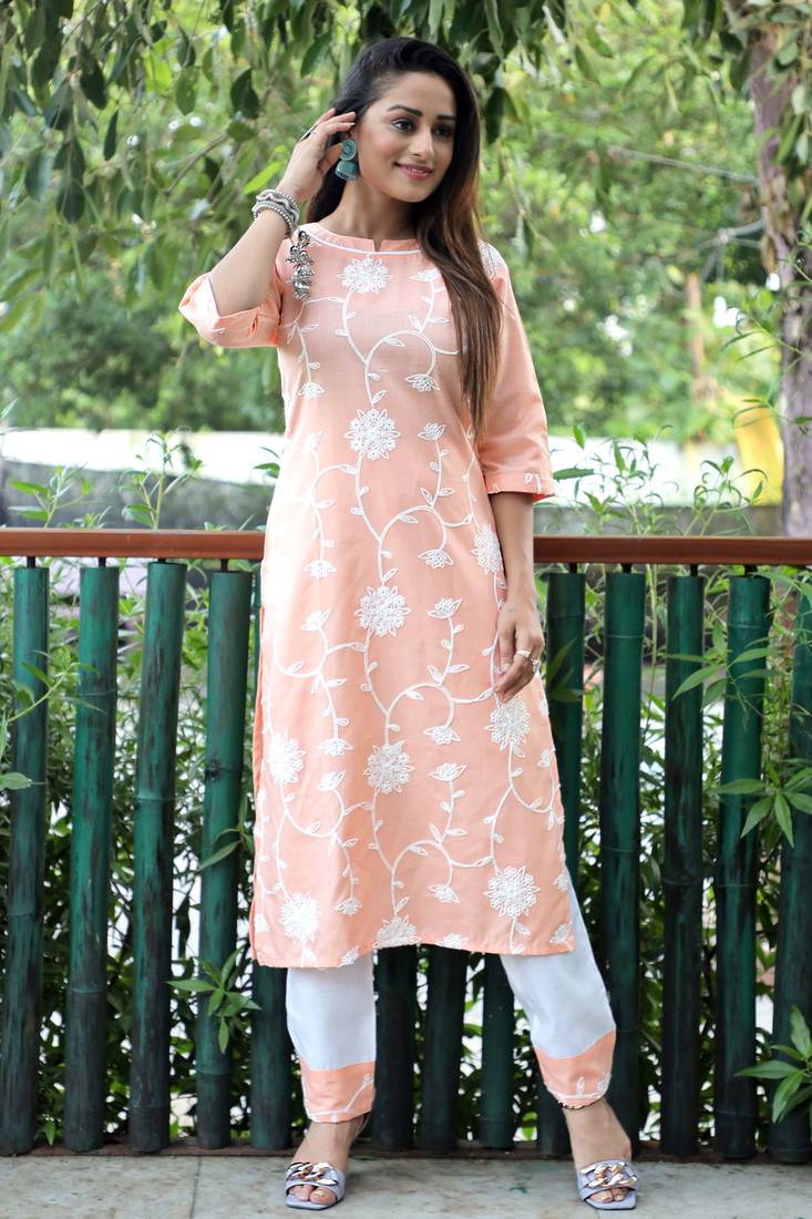 Style Samsara Cotton Blend Embrodery Kurta and Pant set