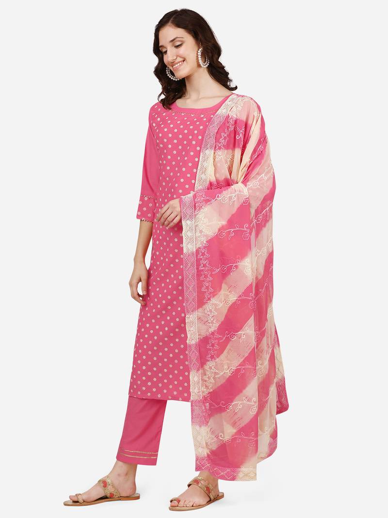 Style Samsara chinon silk Kurta Pant and embroidered Dupatta set