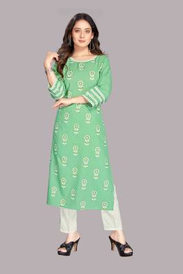 Style Samsara Women Kurta and Lurex Pant Set 1