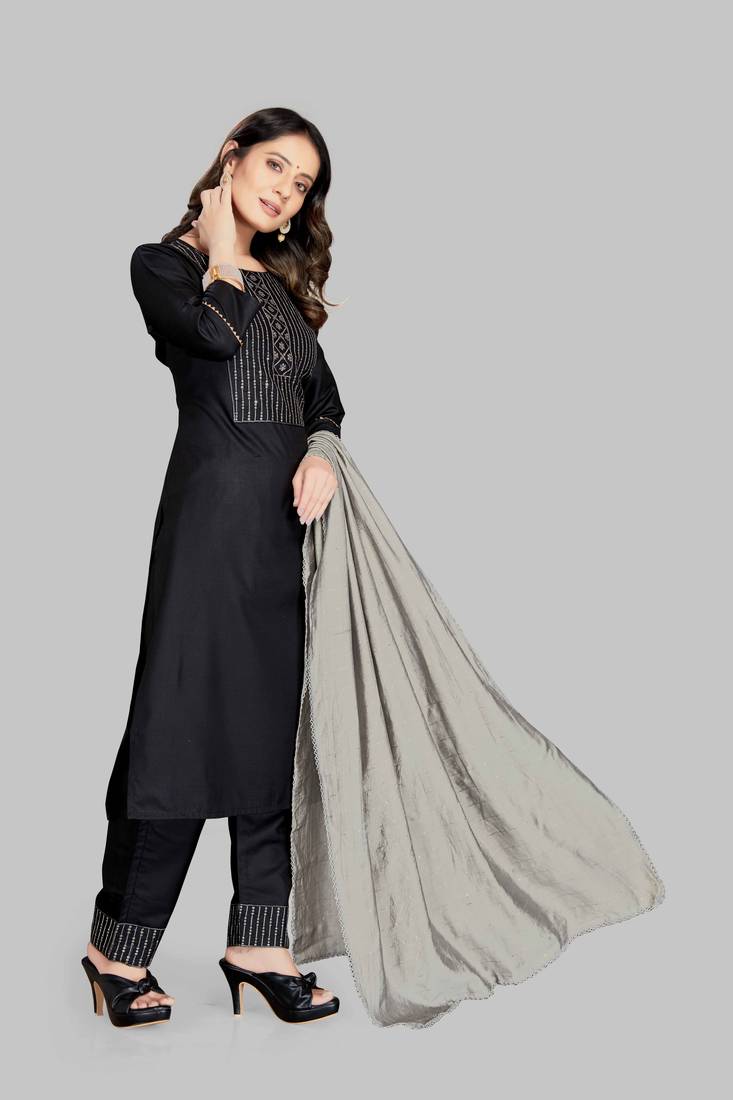 Style Samsara Cotton Blend Embroidered Kurta, Pant and Dupatta Set