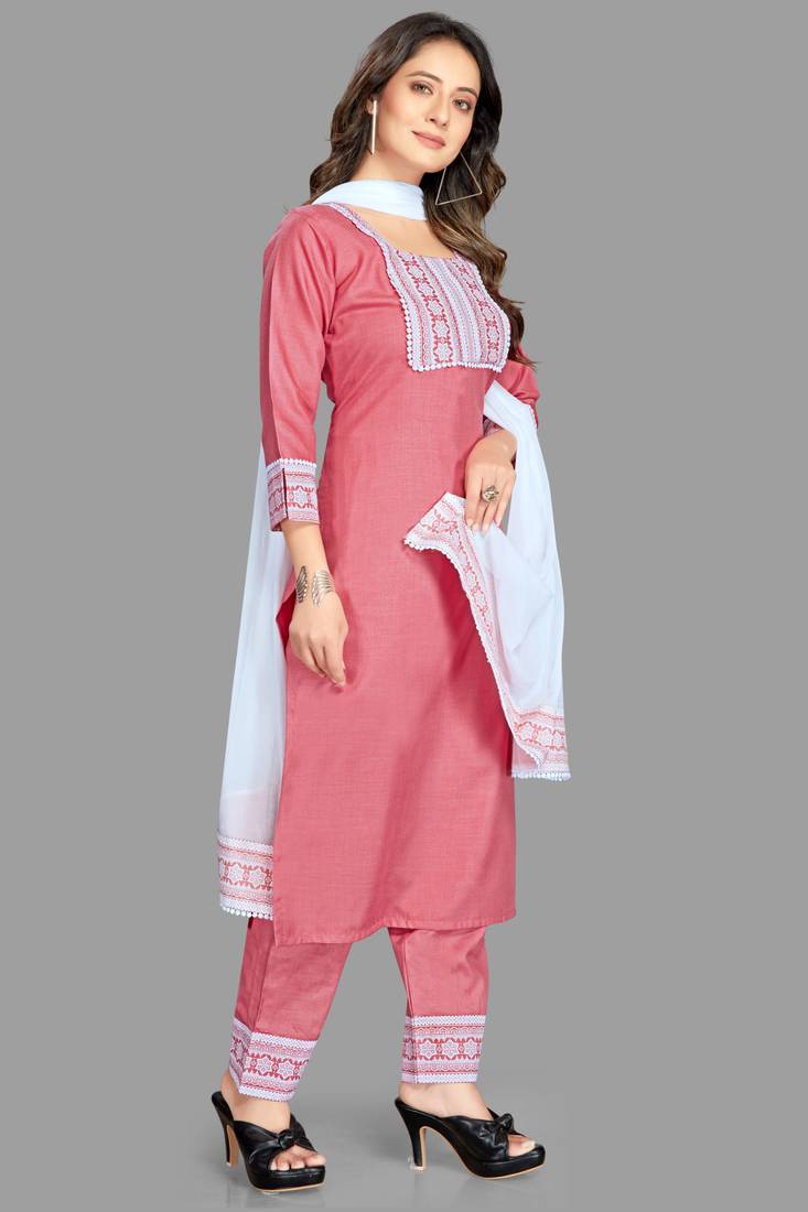 Style Samsara Cotton Blend Printed Kurta, Pant and Dupatta Set