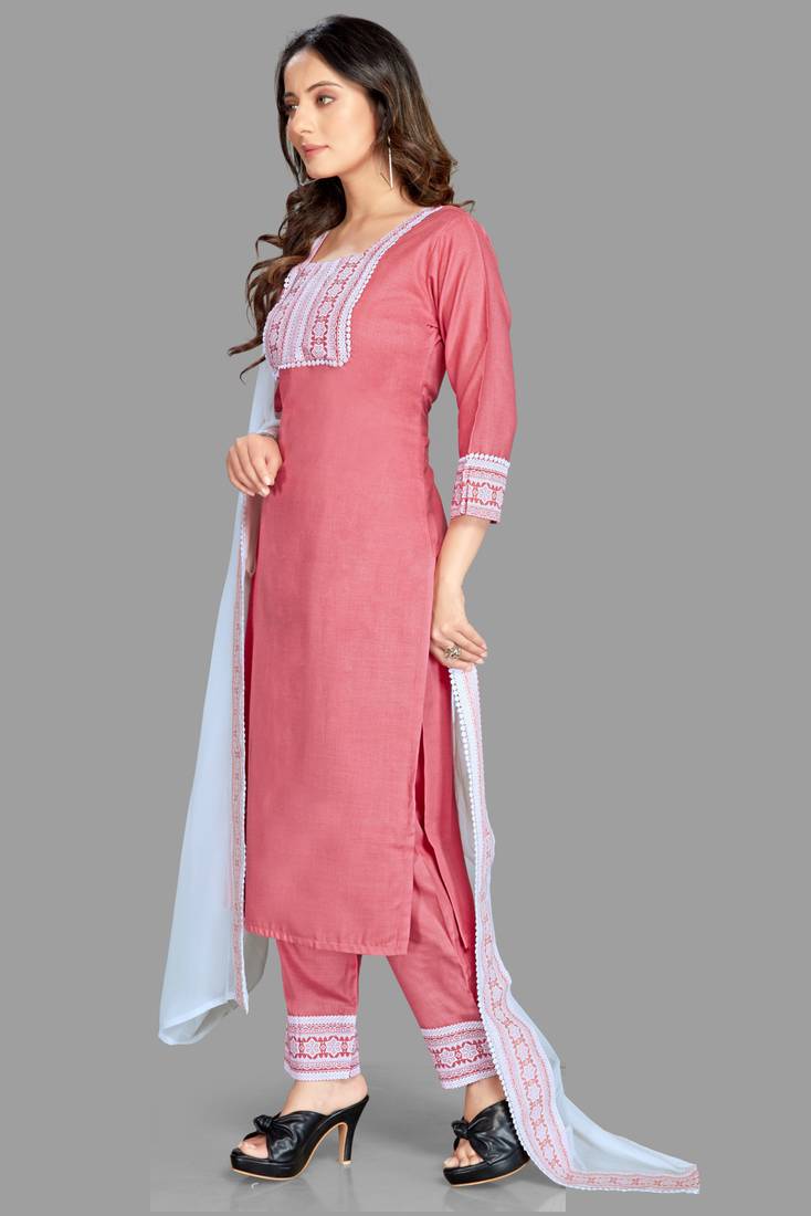 Style Samsara Cotton Blend Printed Kurta, Pant and Dupatta Set