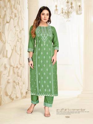 Style Samsara Kurta and Pant Set With Antique Print 1