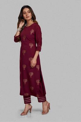 Style Samsara Foil Printed Crepe Straight kurta pant set 3