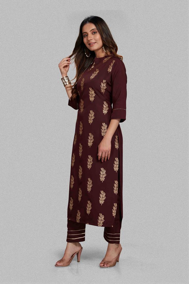 Style Samsara Foil Printed Crepe Straight kurta pant set