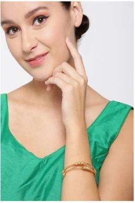 GOLD PLATED DESIGN BANGLE 2