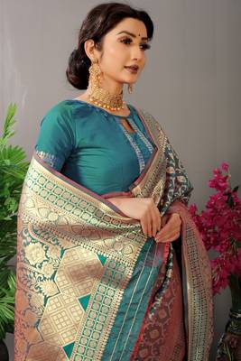 Teal Woven silk blend Saree With Blouse 3
