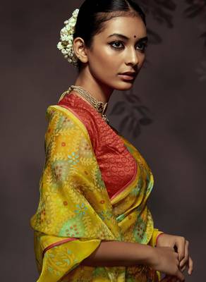 Yellow woven organza saree with blouse 3