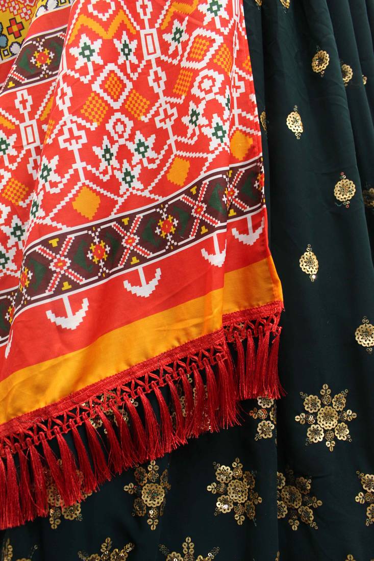 GREEN SEQUINS EMBROIDERED GEORGETTE FESTIVE & PARTY WEAR SEMI STITCHED LEHENGA