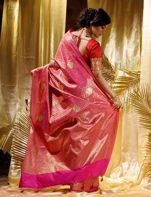 HOUSE OF BEGUMs Women's Pink Zari Weaved Kanjivaram Saree With Stone Work with blouse piece 2