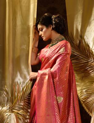 HOUSE OF BEGUMs Women's Pink Zari Weaved Kanjivaram Saree With Stone Work with blouse piece 5