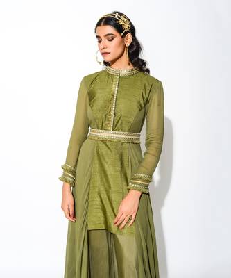 Green Raw Silk Embroidery Thread Band Asymmetric Kurta And Palazzo Set  3