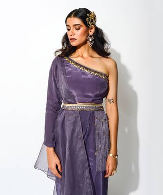 mauve drape count 4