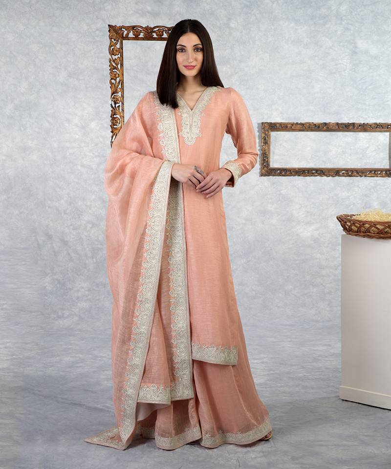Pale Peach Kashmiri Tilla Embroidered Kurta Set