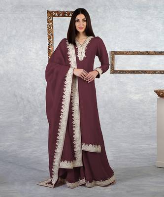Burgundy Kashmiri Tilla Embroidered Kurta Set 2