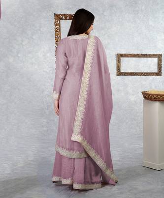 Elderberry Kashmiri Tilla Embroidered Kurta Set 4