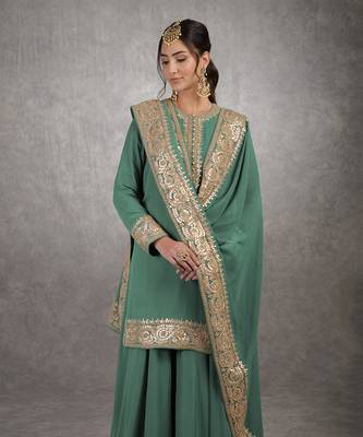 Kale Rosegold Marori Gota Patti & Zardozi Hand Embroidered Sharara Set 2