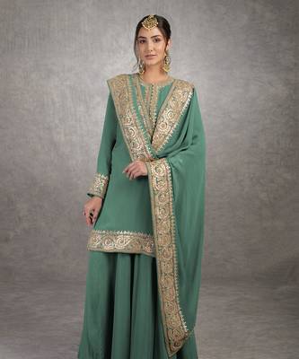 Kale Rosegold Marori Gota Patti & Zardozi Hand Embroidered Sharara Set 3