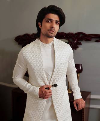 White Dhwaja Bandi 1