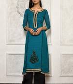 Green embroidered georgette kurta &-sets