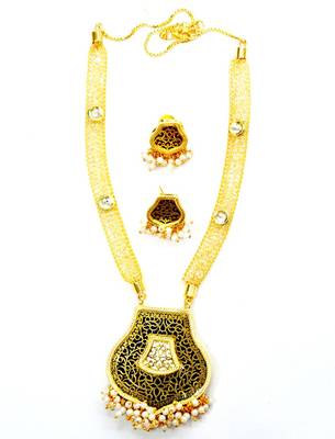 Designer kundan and pearl thewa set with attached cz sparkling necklace 1