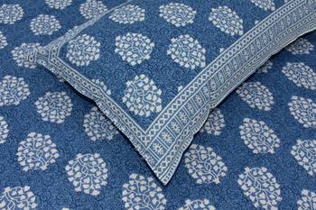 Cotton Printed King Size Double Bedsheet with 2 Pillow Covers Set 4