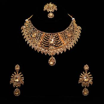 Brown cubic zirconia necklaces 2