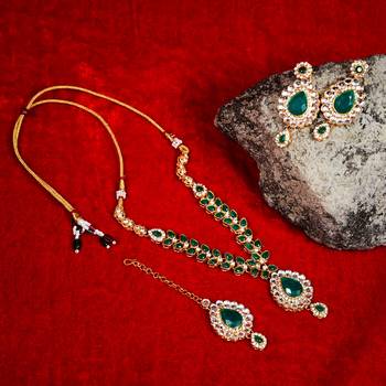 Green cubic zirconia necklaces 3