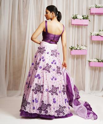 LEHANGA SKIRT WITH BLOUSE AND RUFFLED DUPATTA 4