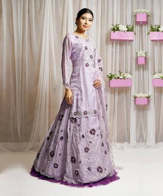 SKIRT LEHANGA WITH KURTA AND DUPATTA /SUIT SET 2