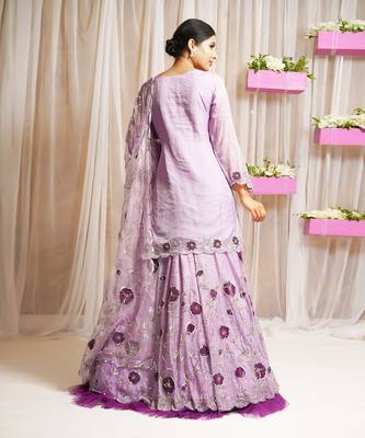 SKIRT LEHANGA WITH KURTA AND DUPATTA /SUIT SET 5