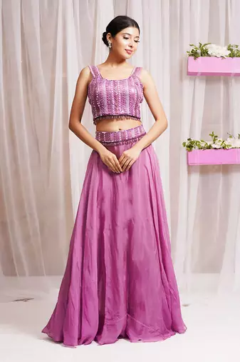CAP SET WITH BLOUSE AND SHARARA
