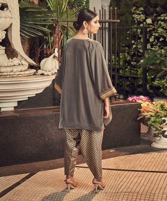 Steel Gray Velvet Kurta And Dhoti Salwar 3