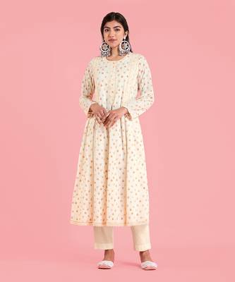 Frozen Off White A-Line Kurta Set 2