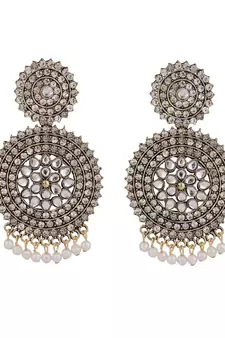 Oxidised Stone and Pearl Studded Round Shaped Earring