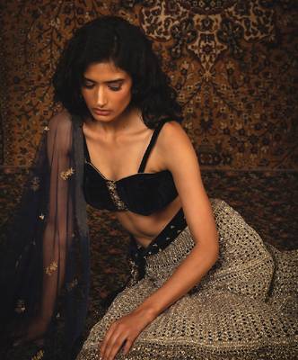 Blue Makhmali Lehenga Set 4