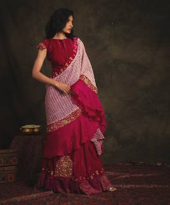 Kashvi Pink Saree Set 3