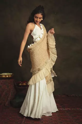 Siya White Saree Set